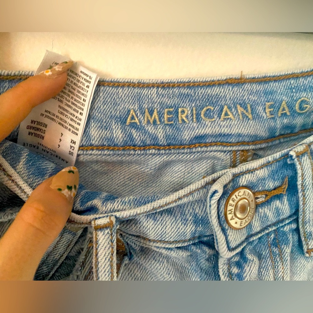 - American Eagle Mom Jeans